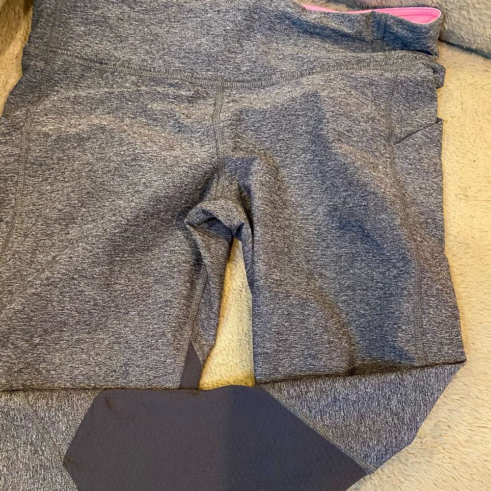 Lulu lemon Pace Rival Crop. 23”